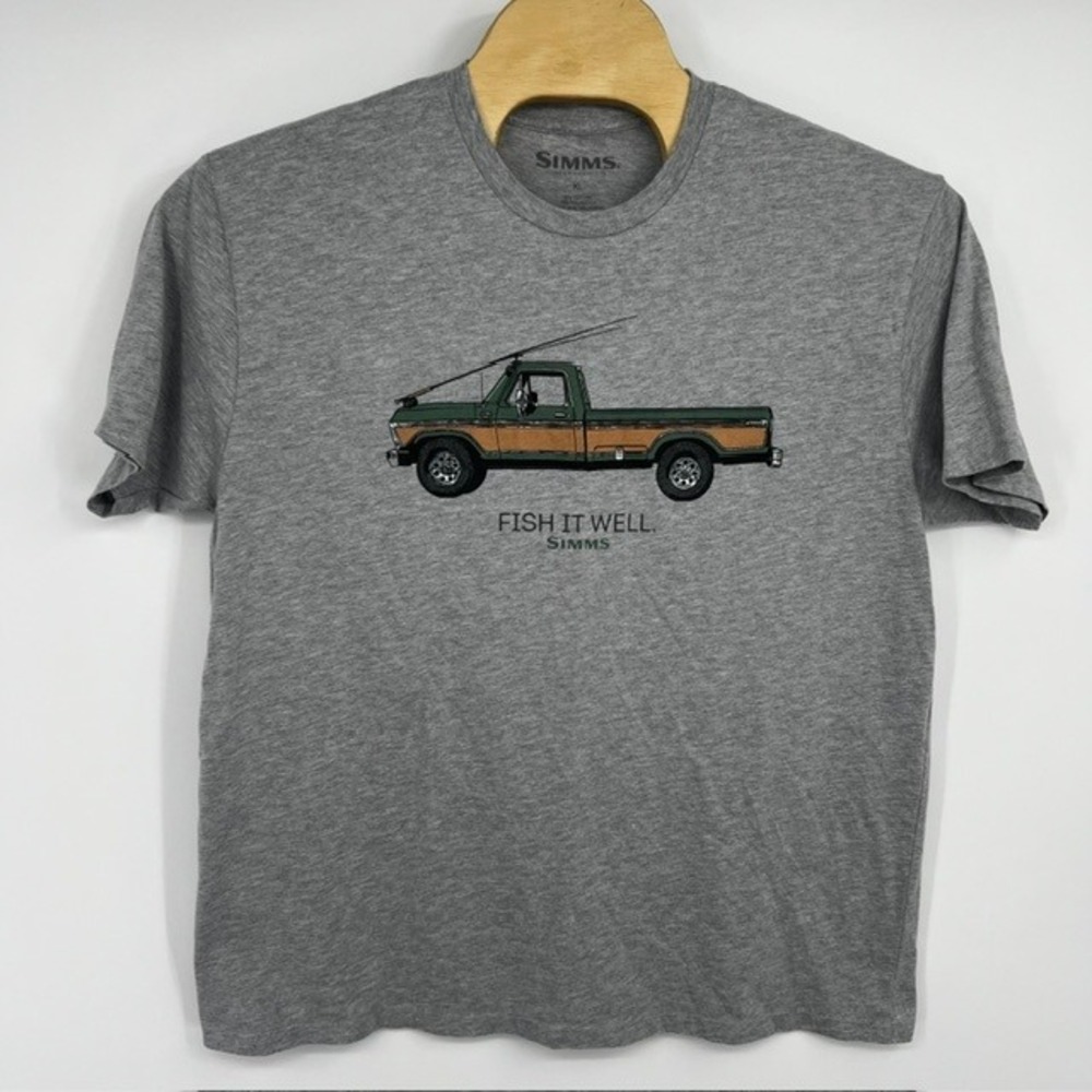 Simms Men's XL Fish It Well Gray Pickup Truck Graphic Fishing T-Shirt